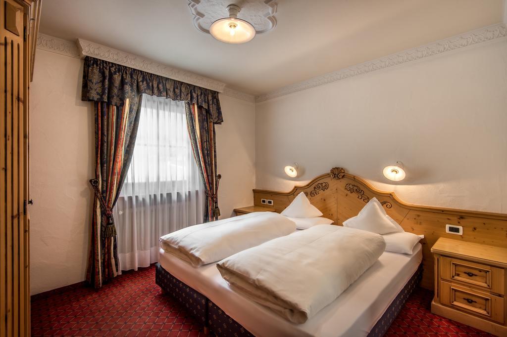 Residence Vila Colfosco Δωμάτιο φωτογραφία
